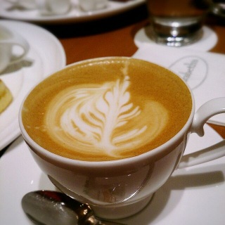 カフェラテ