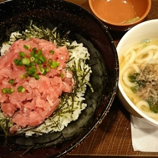 ねぎとろ丼セット