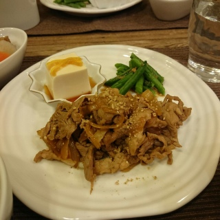 �ؓ��Ƌʂ˂��̊Ðh�u��