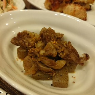 坂上忍さんの牛すじ煮込み コンニャク入り