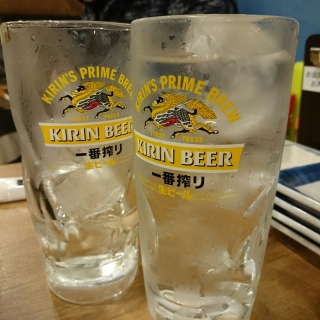 お水で #乾杯 (笑)