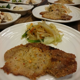 ポークカツレツ